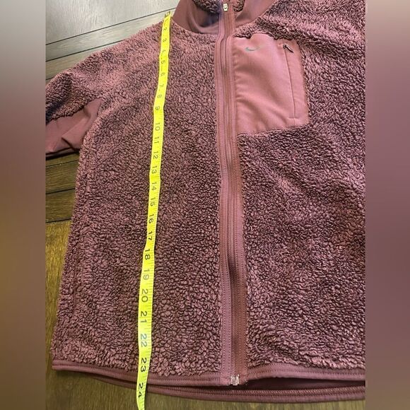 Nike Womens Small Maroon Fuzzy Fleece Full ZIP Jacket - Picture 4 of 7